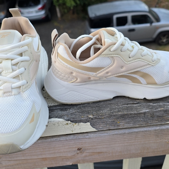 Reebok Shoes - Picture 3 of 10